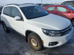 WVGNV7AX6HW504312 2017 VOLKSWAGEN TIGUAN
