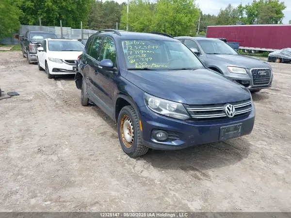 WVGNV7AX7HK007518 2017 VOLKSWAGEN TIGUAN - Image 1