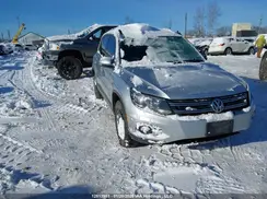 WVGNV7AX7HK034010 2017 VOLKSWAGEN TIGUAN