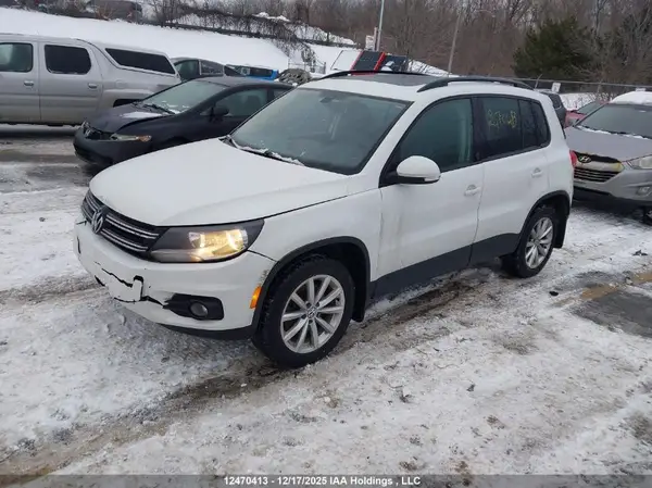 WVGNV7AX7HW509096 2017 VOLKSWAGEN TIGUAN - Image 2