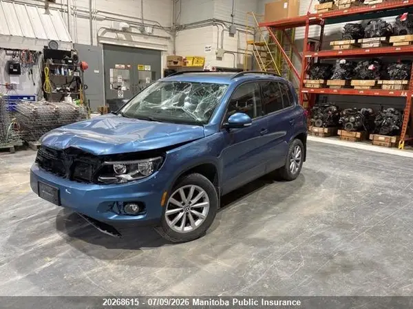 WVGNV7AX8HK015871 2017 VOLKSWAGEN TIGUAN - Image 2