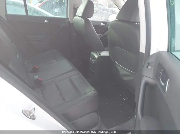 WVGNV7AX9HK024806 2017 VOLKSWAGEN TIGUAN - Image 8