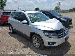 WVGNV7AX9HK033330 2017 VOLKSWAGEN TIGUAN