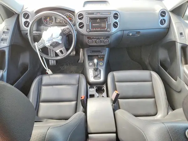 WVGNV7AXXHK039217 2017 VOLKSWAGEN TIGUAN - Image 8
