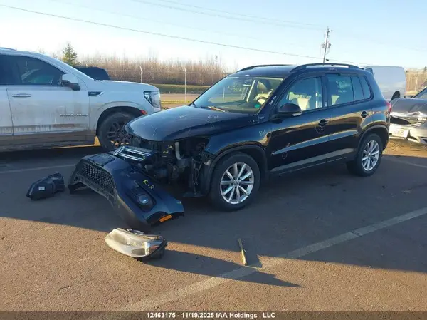 WVGNV7AXXHW510890 2017 VOLKSWAGEN TIGUAN - Image 2