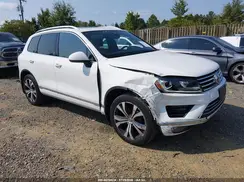WVGRF7BP6HD003042 2017 VOLKSWAGEN TOUAREG