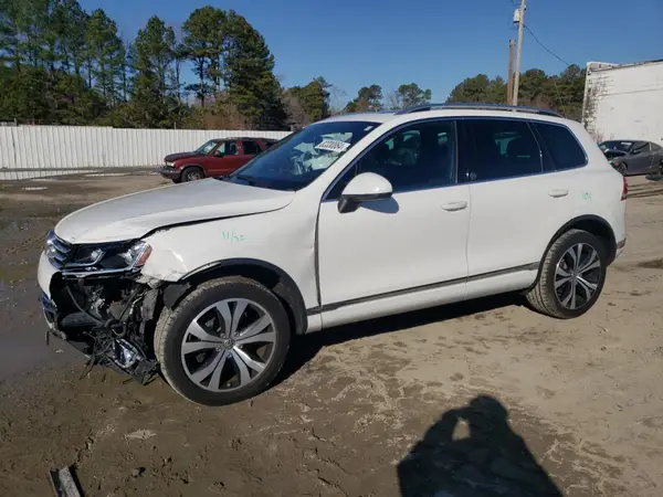 WVGRF7BP6HD006569 2017 VOLKSWAGEN TOUAREG - Image 1