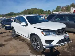 WVGRF7BP7HD001784 2017 VOLKSWAGEN TOUAREG