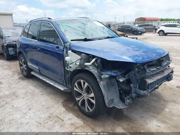 WVGRF7BP7HD004054 2017 VOLKSWAGEN TOUAREG