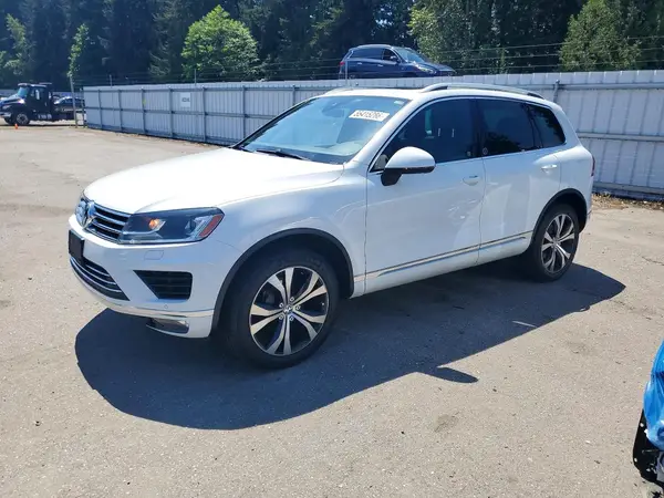 WVGRF7BP8HD003284 2017 VOLKSWAGEN TOUAREG - Image 1