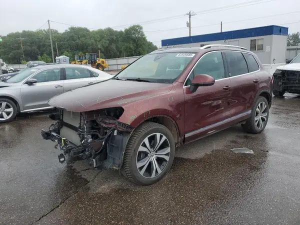 WVGRF7BPXHD002041 2017 VOLKSWAGEN TOUAREG - Image 1