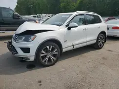 WVGRF7BPXHD002489 2017 VOLKSWAGEN TOUAREG