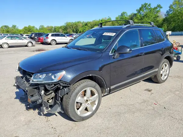 WVGRF7BPXHD005294 2017 VOLKSWAGEN TOUAREG - Image 1