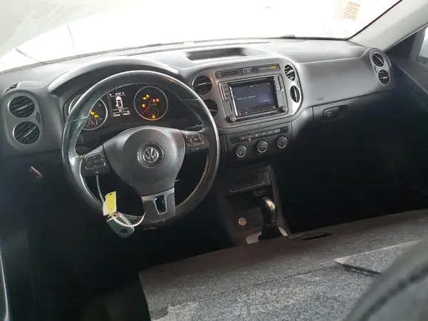 WVGRV7AX0HK018975 2017 VOLKSWAGEN TIGUAN - Image 8