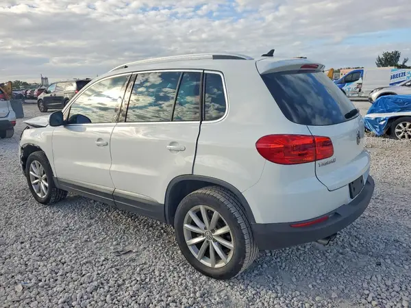 WVGRV7AX0HW506719 2017 VOLKSWAGEN TIGUAN - Image 2