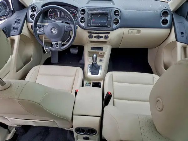 WVGRV7AX1HK039656 2017 VOLKSWAGEN TIGUAN - Image 8