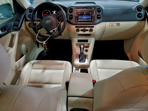 WVGRV7AX1HW502937 2017 VOLKSWAGEN TIGUAN - Image 8