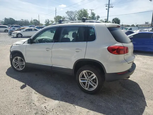 WVGRV7AX1HW505272 2017 VOLKSWAGEN TIGUAN - Image 2