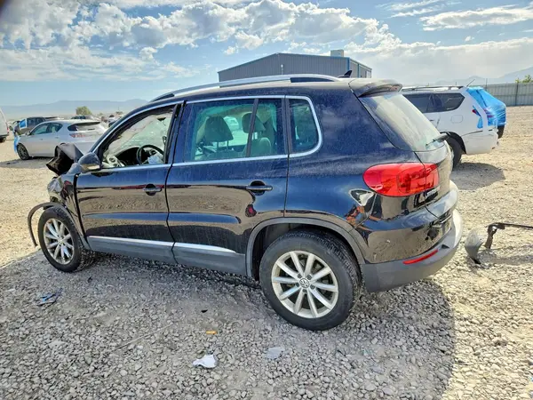 WVGRV7AX1HW507099 2017 VOLKSWAGEN TIGUAN - Image 2