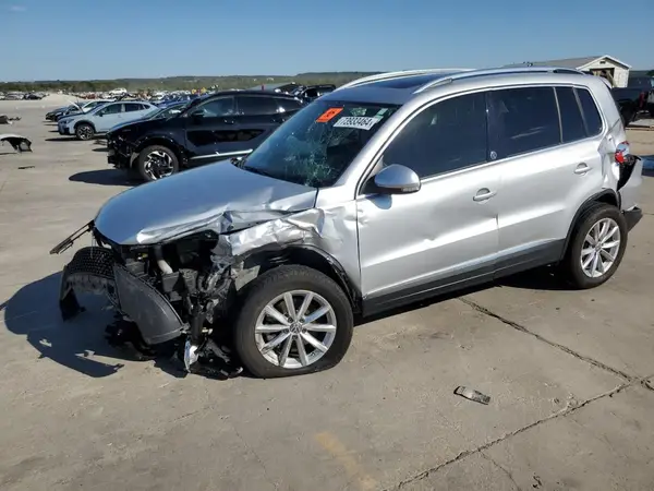 WVGRV7AX1HW508480 2017 VOLKSWAGEN TIGUAN - Image 1