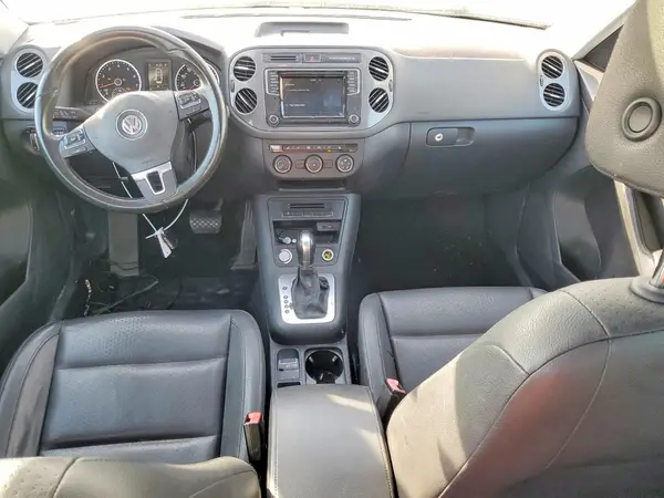 WVGRV7AX2HK002731 2017 VOLKSWAGEN TIGUAN - Image 8