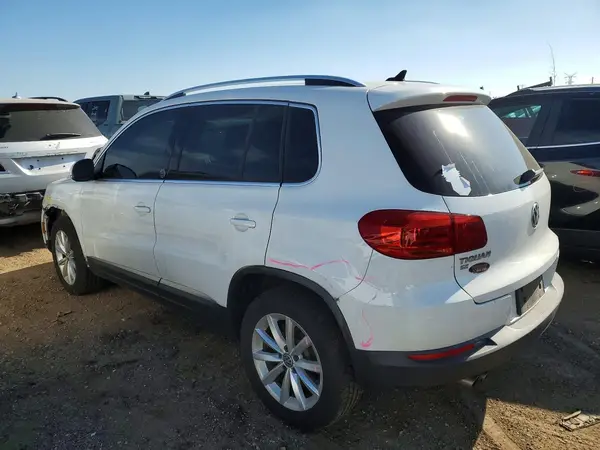 WVGRV7AX2HK006651 2017 VOLKSWAGEN TIGUAN - Image 2