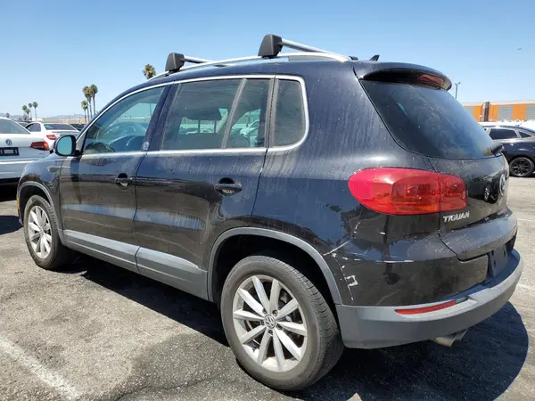 WVGRV7AX2HK011414 2017 VOLKSWAGEN TIGUAN - Image 2