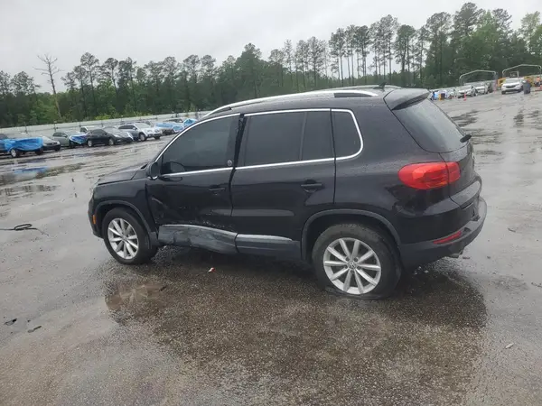 WVGRV7AX2HK014362 2017 VOLKSWAGEN TIGUAN - Image 2