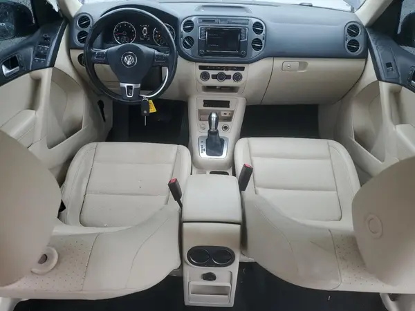 WVGRV7AX2HK014362 2017 VOLKSWAGEN TIGUAN - Image 8