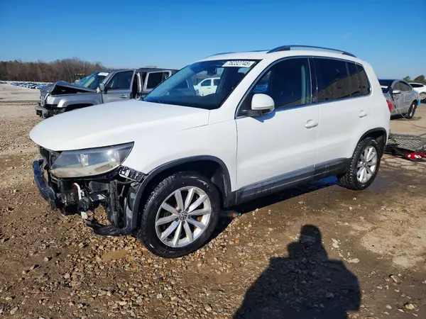 WVGRV7AX2HK017147 2017 VOLKSWAGEN TIGUAN - Image 1