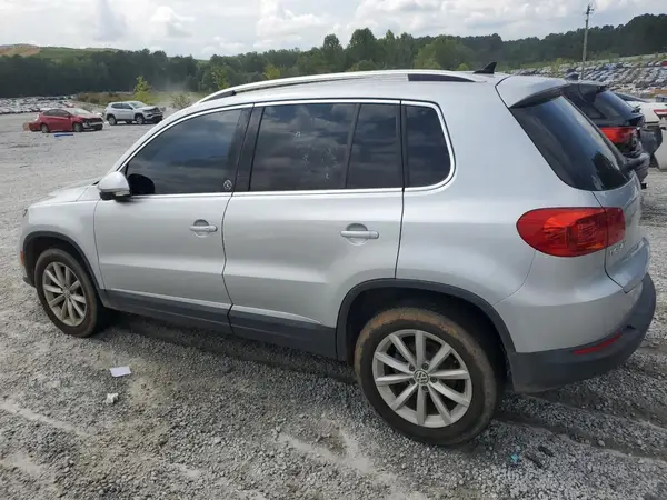 WVGRV7AX3HK012412 2017 VOLKSWAGEN TIGUAN - Image 2