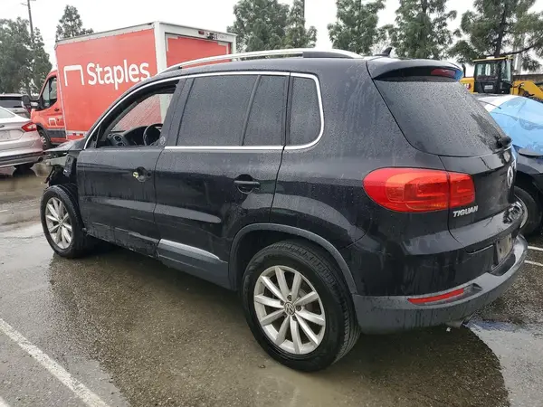 WVGRV7AX3HK017254 2017 VOLKSWAGEN TIGUAN - Image 2