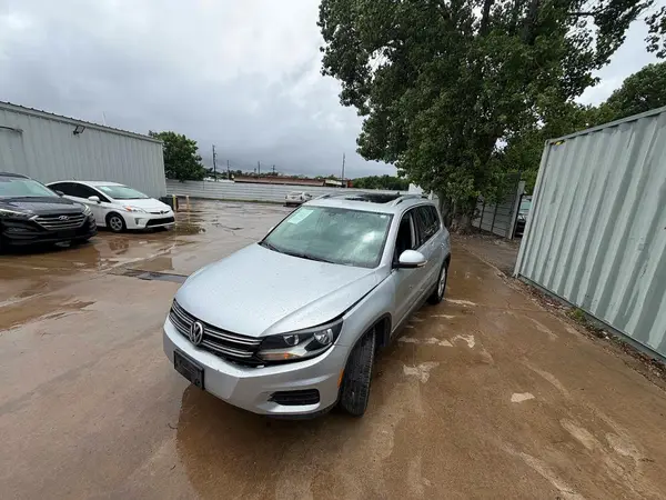 WVGRV7AX3HW506147 2017 VOLKSWAGEN TIGUAN - Image 2