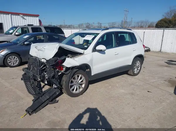 WVGRV7AX4HK024116 2017 VOLKSWAGEN TIGUAN - Image 2