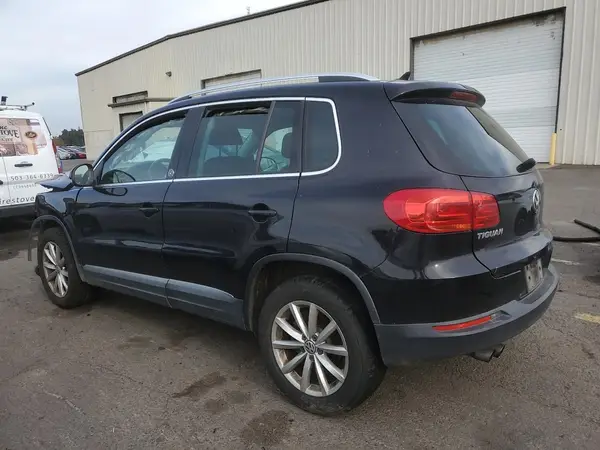 WVGRV7AX4HW506450 2017 VOLKSWAGEN TIGUAN - Image 2