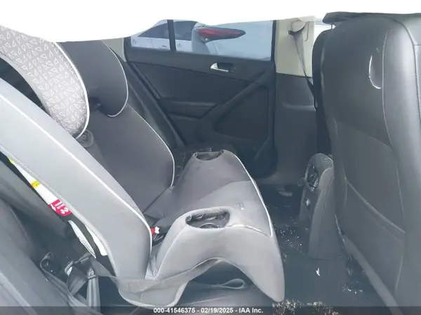 WVGRV7AX6HK001565 2017 VOLKSWAGEN TIGUAN - Image 8