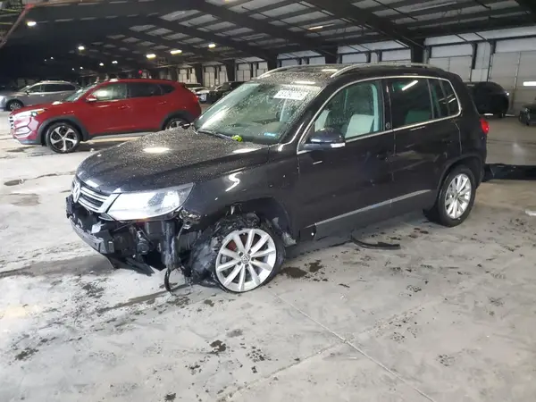 WVGRV7AX6HK005311 2017 VOLKSWAGEN TIGUAN - Image 1