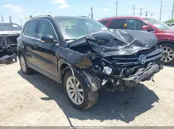 WVGRV7AX6HK011979 2017 VOLKSWAGEN TIGUAN