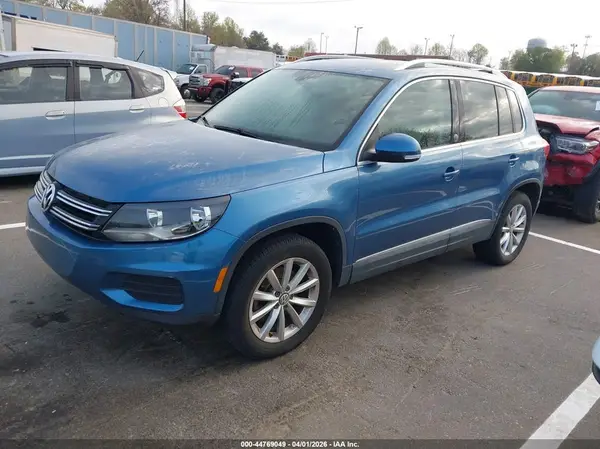 WVGRV7AX7HK003342 2017 VOLKSWAGEN TIGUAN - Image 2