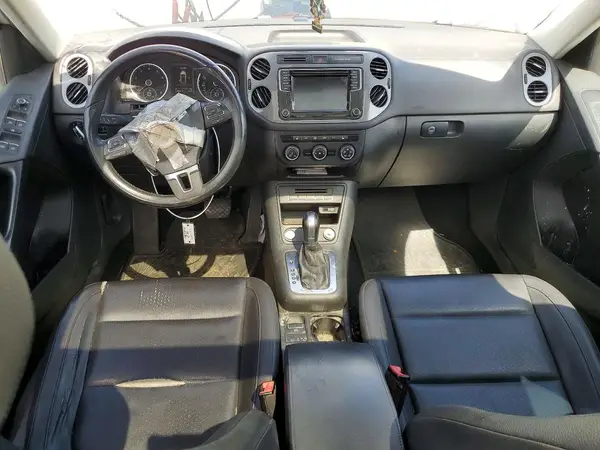 WVGRV7AX7HK016737 2017 VOLKSWAGEN TIGUAN - Image 8