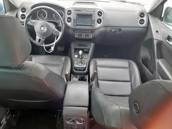 WVGRV7AX7HK039564 2017 VOLKSWAGEN TIGUAN - Image 8