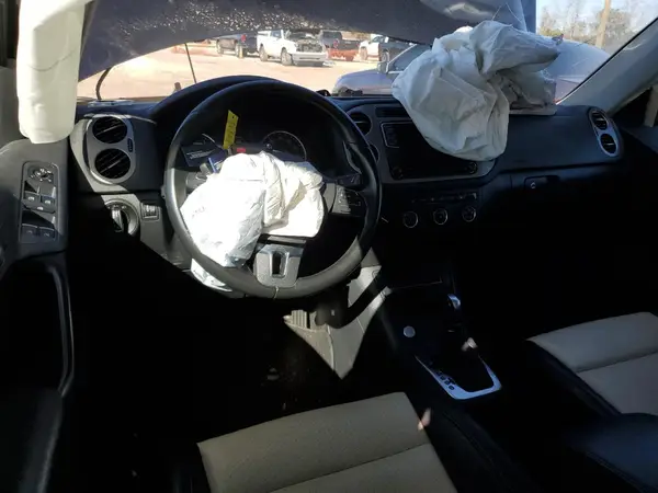 WVGRV7AX7HW505017 2017 VOLKSWAGEN TIGUAN - Image 8