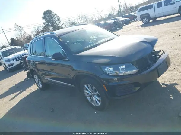 WVGRV7AX8HK001177 2017 VOLKSWAGEN TIGUAN - Image 1