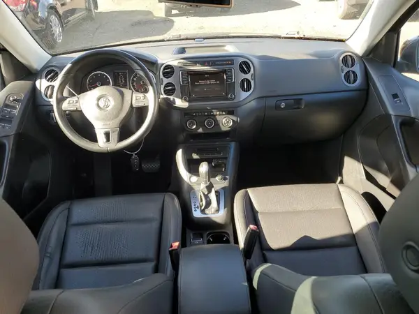 WVGRV7AX8HK002684 2017 VOLKSWAGEN TIGUAN - Image 8