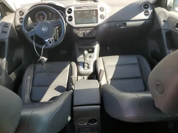WVGRV7AX8HK021171 2017 VOLKSWAGEN TIGUAN - Image 8