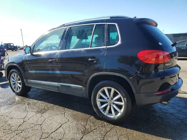 WVGRV7AX8HK022983 2017 VOLKSWAGEN TIGUAN - Image 2