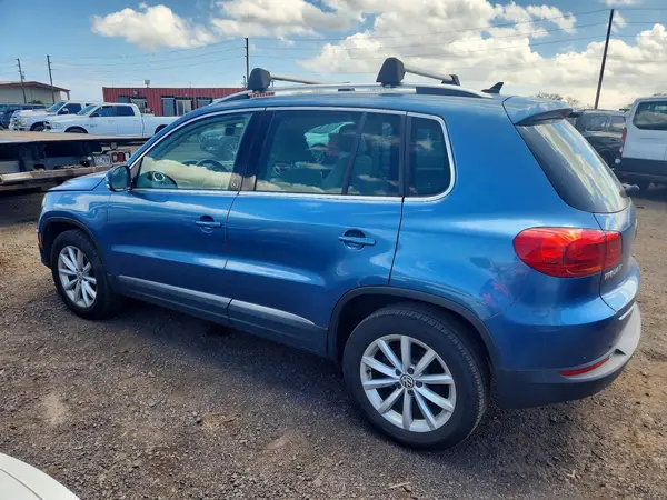 WVGRV7AX8HK039394 2017 VOLKSWAGEN TIGUAN - Image 2