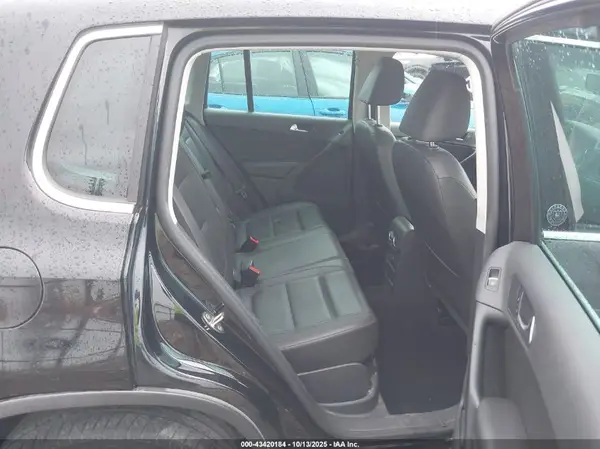 WVGRV7AX8HW502577 2017 VOLKSWAGEN TIGUAN - Image 8