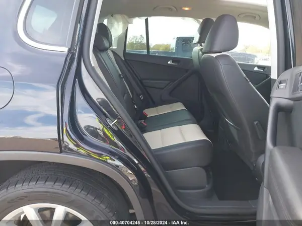 WVGRV7AX8HW505009 2017 VOLKSWAGEN TIGUAN - Image 8