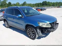 WVGRV7AX9HK017890 2017 VOLKSWAGEN TIGUAN